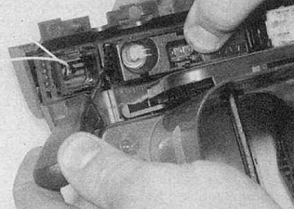 Устройство, обслуживание, ремонт Citroen Xantia (с 1993 г.) -Снятие и установка часов